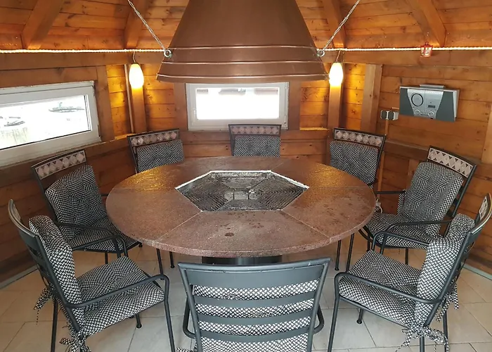 Fruehstueckpension Larson 住宿加早餐酒店 巴特霍夫加施泰因